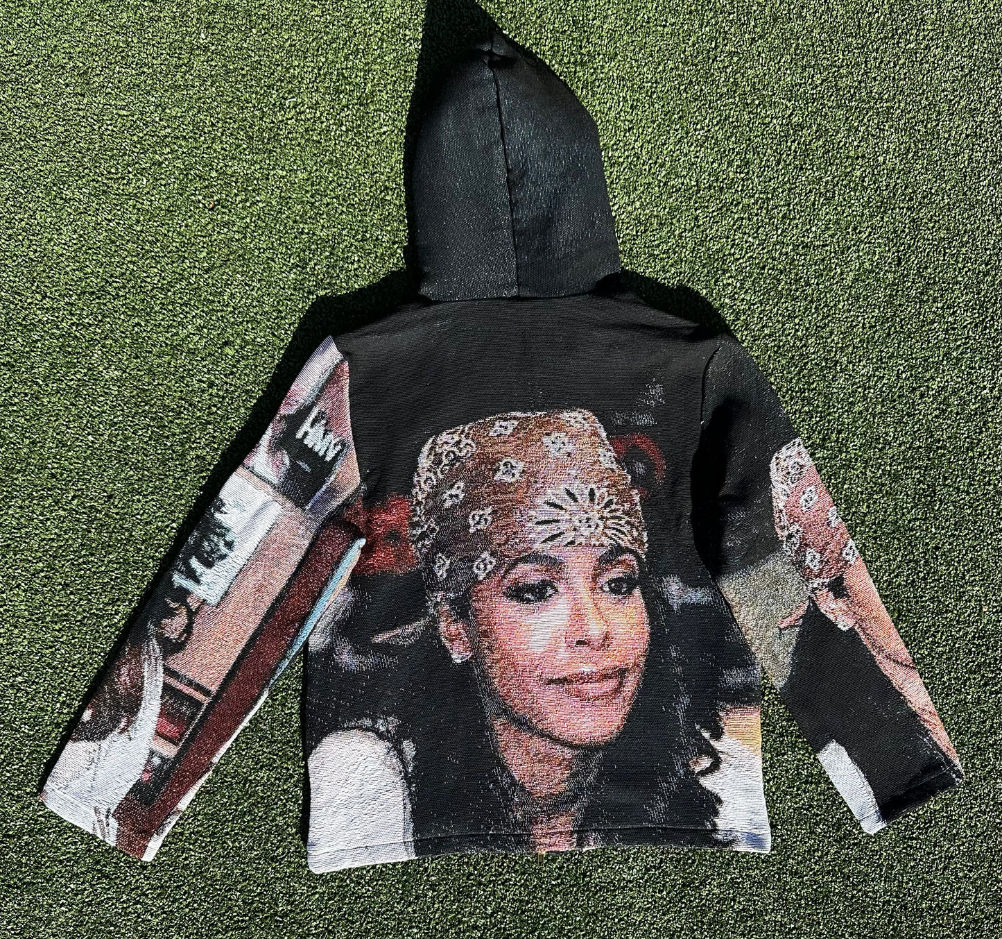 Aaliyah Zip Up Tapestry